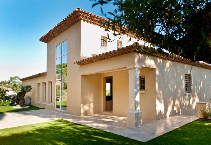 Flott nybygd villa i Ste Maxime -