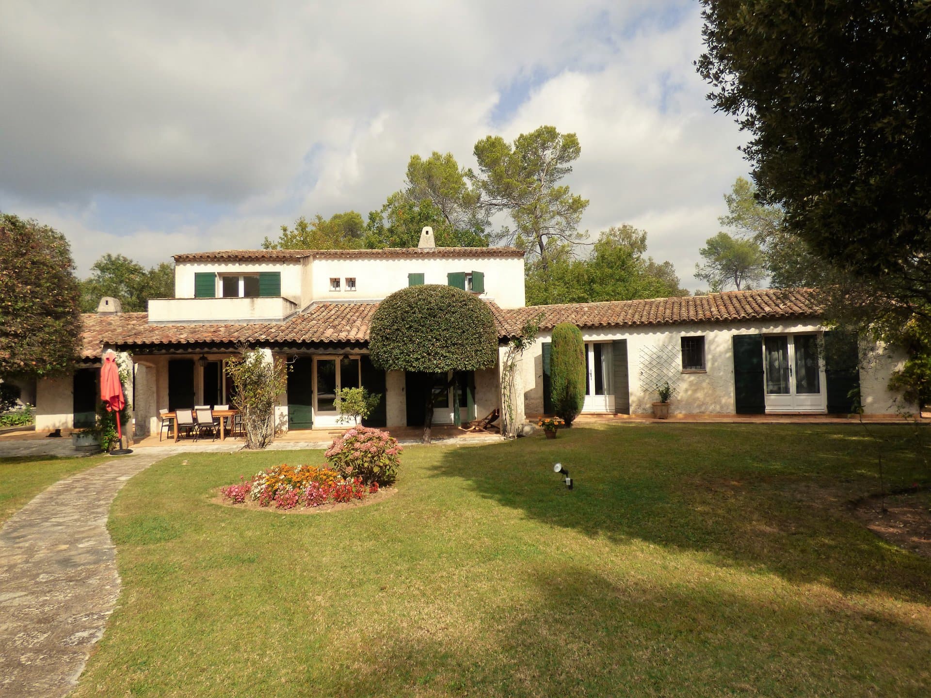 Valbonne | Nydelig villa i gangavstand fra sentrum