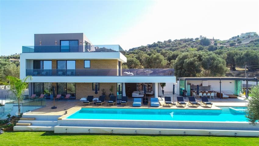 Kreta - Maroulas - FANTASTISK LUKSURIØS VILLA MED SEKS SOVEROM, SVØMMEBASSENG på 100 M2 OG SPEKTAKULÆR UTSIKT