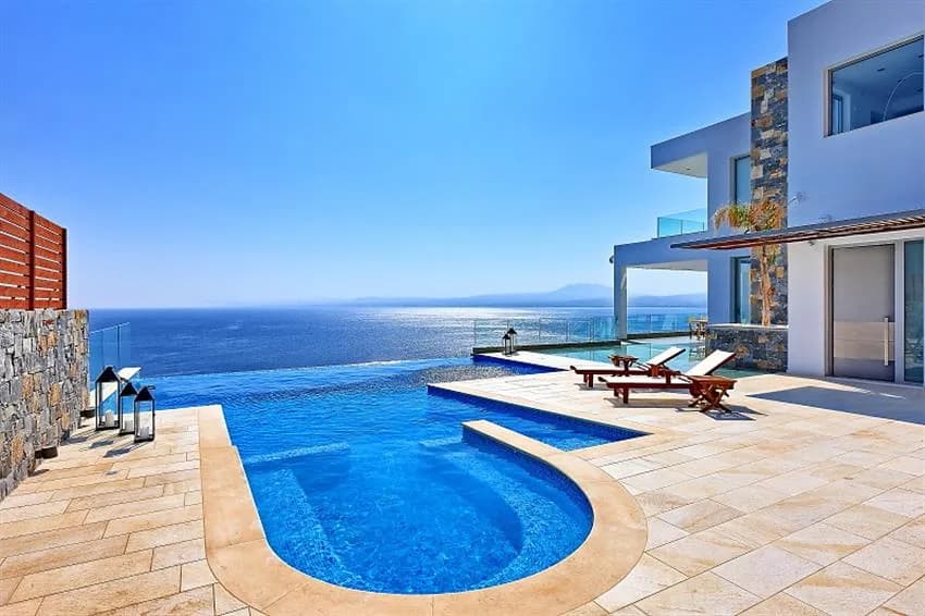 7.Pool (3).jpg