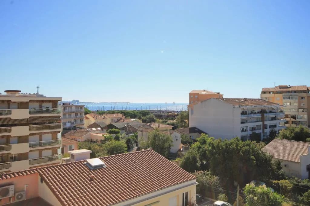 Cannes | Havutsikt, 3 soverom, 2 bad