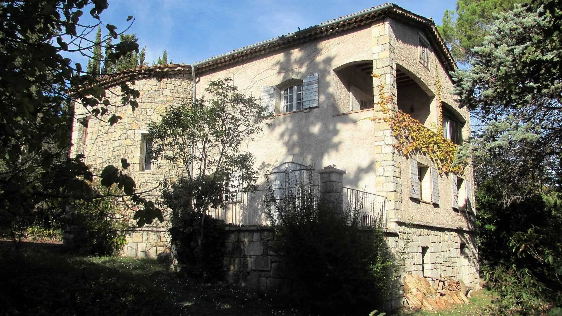 Huset front.jpg