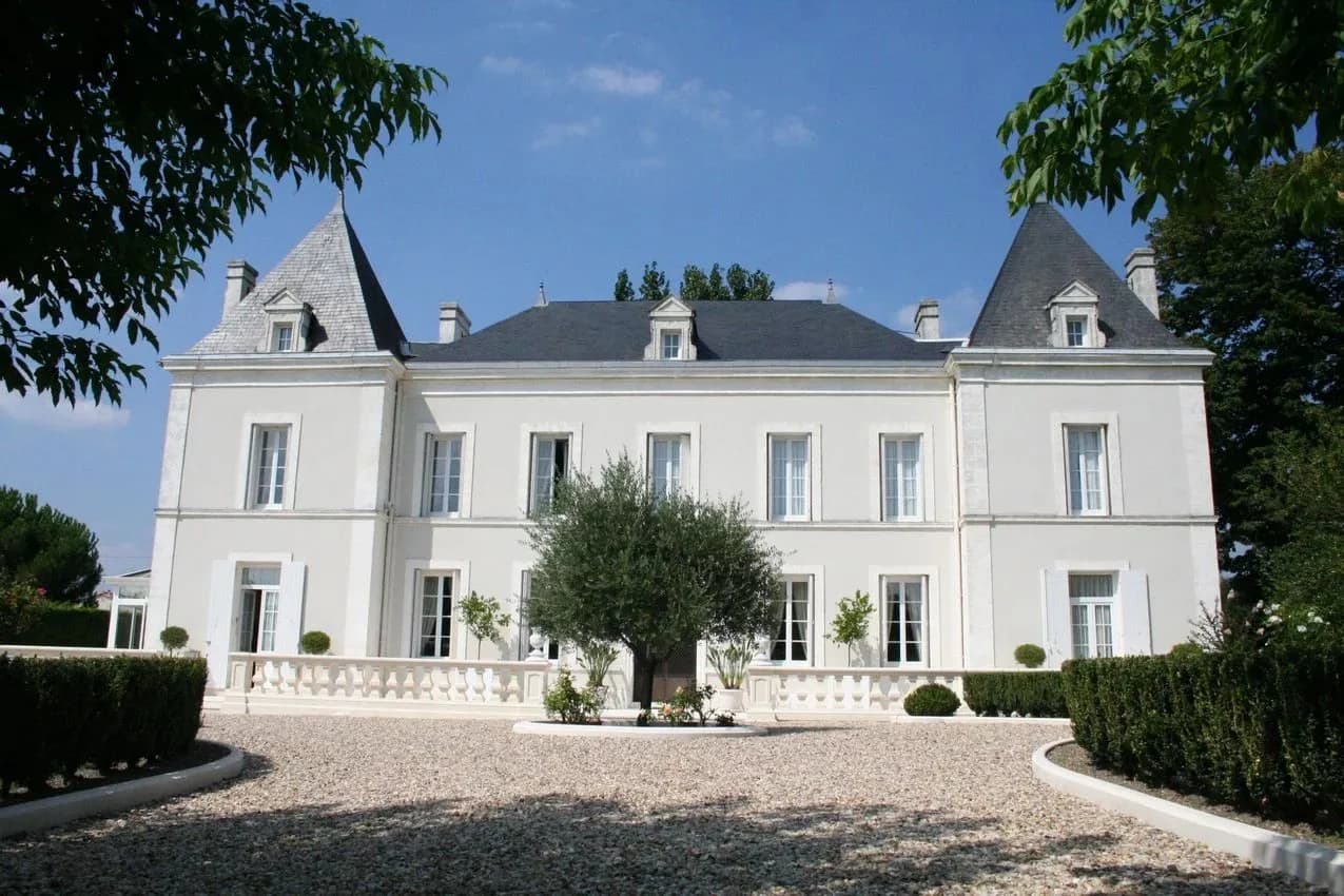 2 FACADE 2.jpg