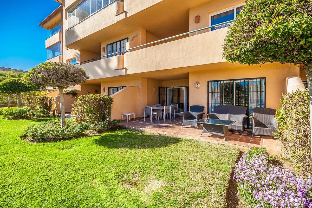 Elviria – Innflytningsklar leilighet nær stranden, tilrettelagt for rullestol