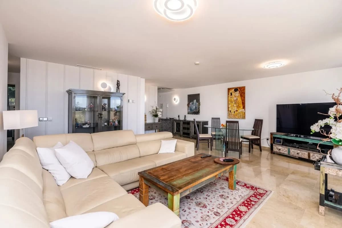 Los Arqueros, Benahavís – Privat terrasse med utsikt over hav og Gibraltarstredet – bilde 4