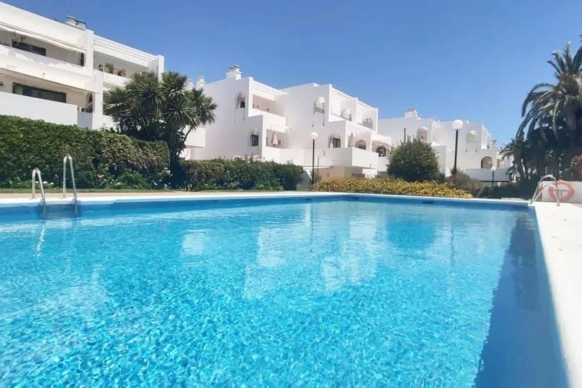 Sotogrande – Penthouse tre minutter fra marinaen, i portvoktet kompleks – bilde 2