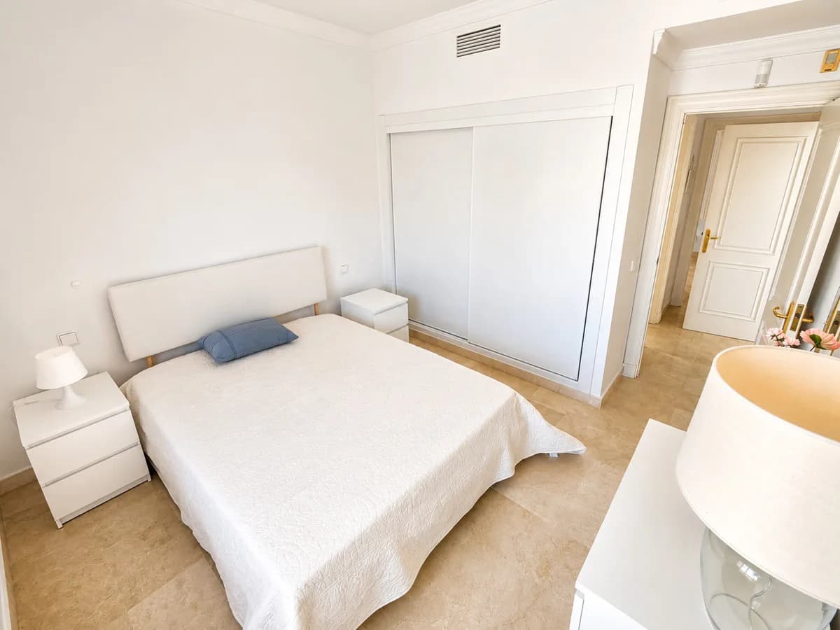 Aloha Gardens, Nueva Andalucía – Penthouse med takterrasse og solarium over Golf Valley – bilde 4