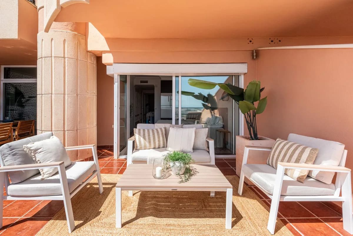 Golf Valley, Nueva Andalucía – Leilighet med panoramautsikt over havet og golfbanen – bilde 5