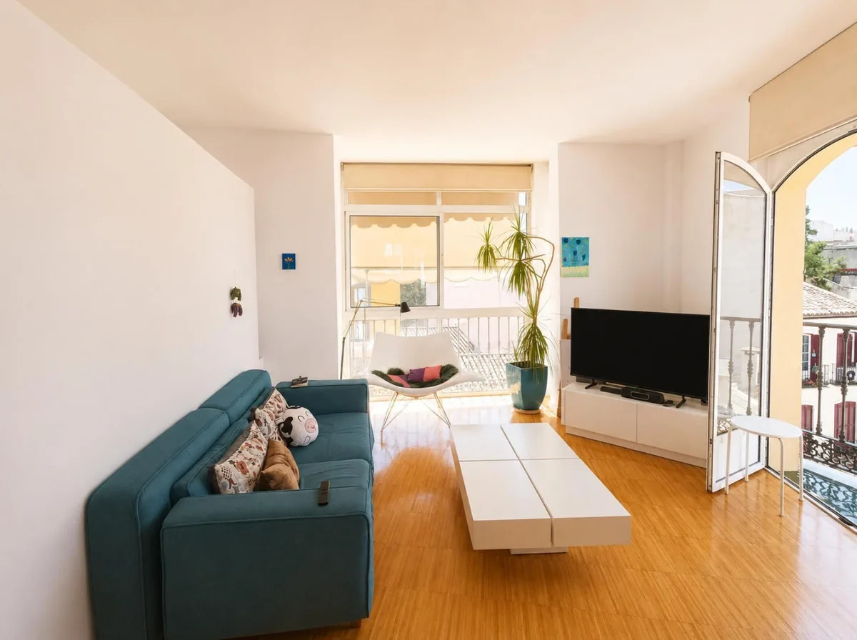 Málaga sentrum – møblert toppleilighet med turistlisens og privat takterrasse med utsikt over byen – bilde 4