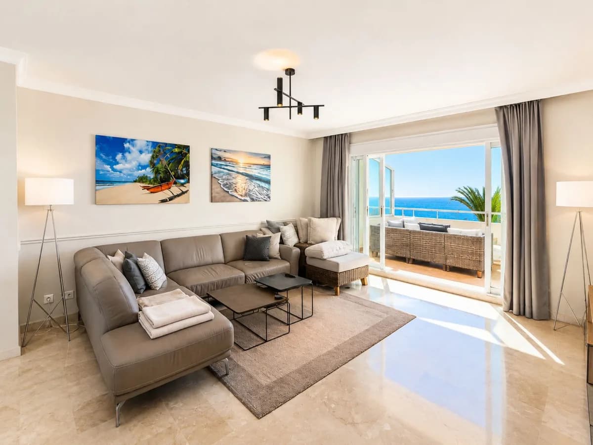 Estepona – Penthouse på første linje med utsikt over Middelhavet, Gibraltar og Afrika fra egen solterrasse – bilde 3