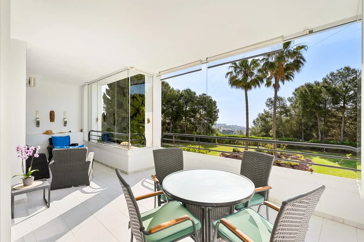 Mijas Costa - Leilighet i første linje til Miraflores Golf, med utsikt over golfbanen fra solrik terrasse – bilde 1