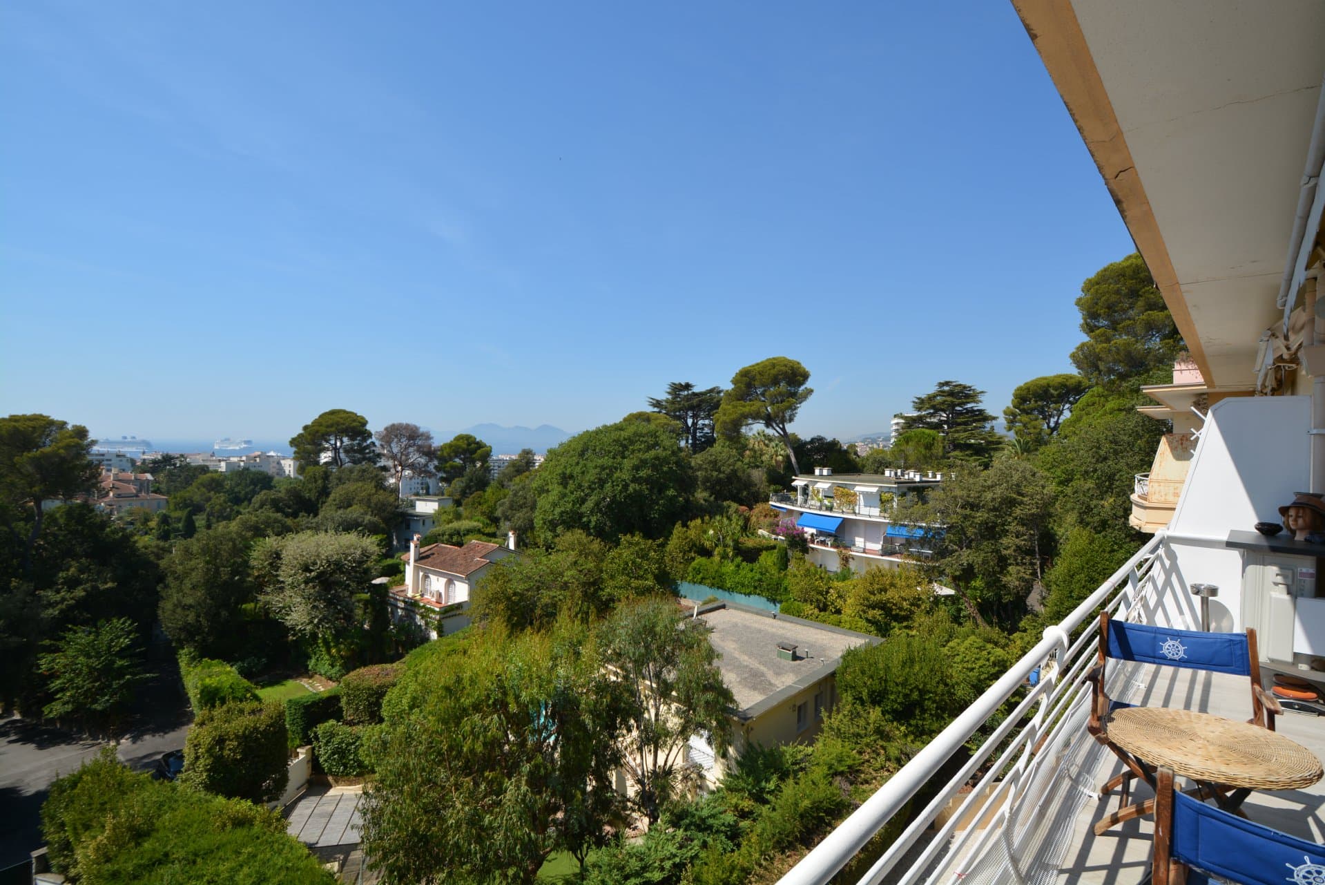 Cannes | Basse californie | pen og velholdt leilighet med sjøutsikt