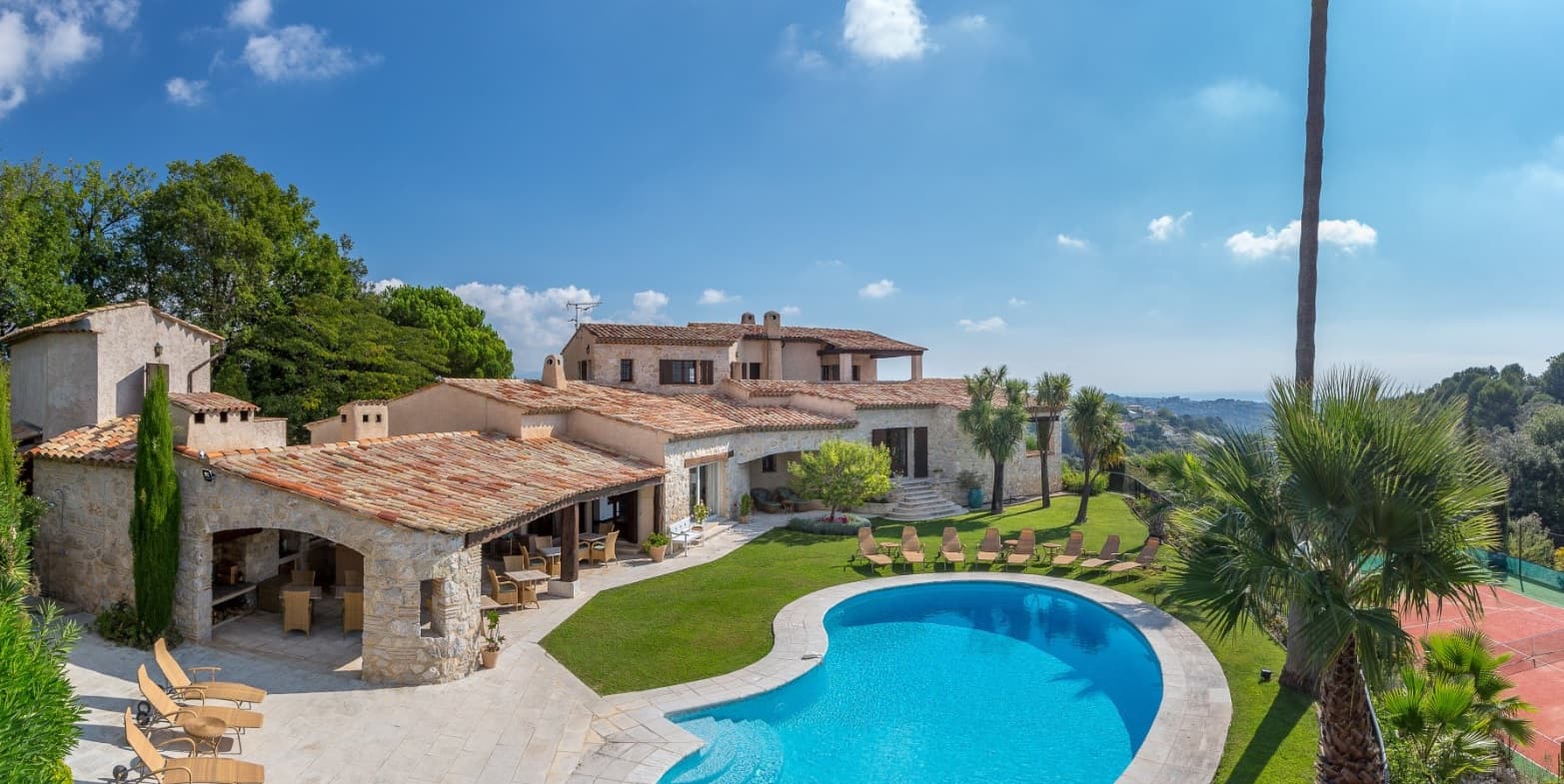 Saint paul de Vence | Stor provencalsk bastide med ni soverom og sjøutsikt