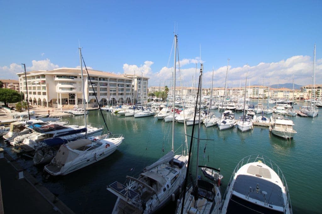 Frejus | I sjøkanten, port frejus