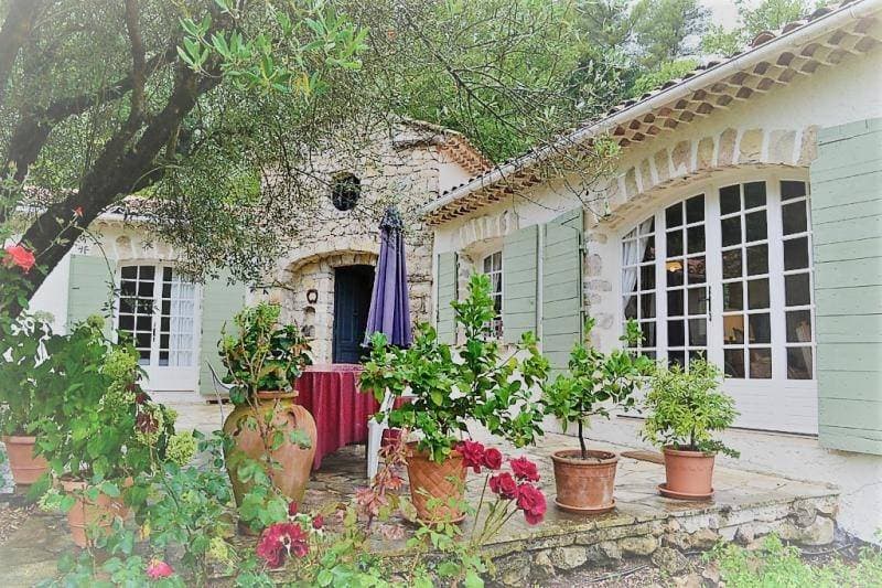 Bargemon | Provencalsk villa med fire soverom i rolige landlige omgivelser