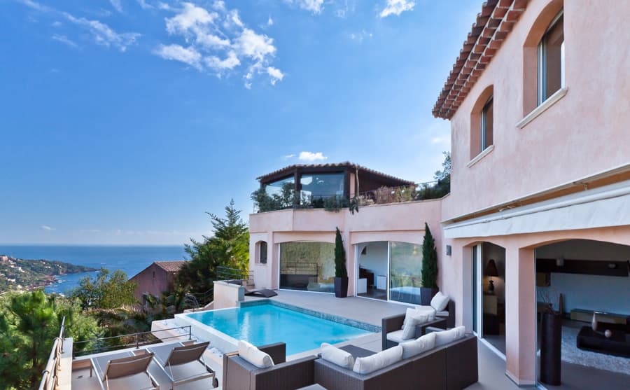 Theole sur mer | Villa med fire soverom og fantastisk utsikt