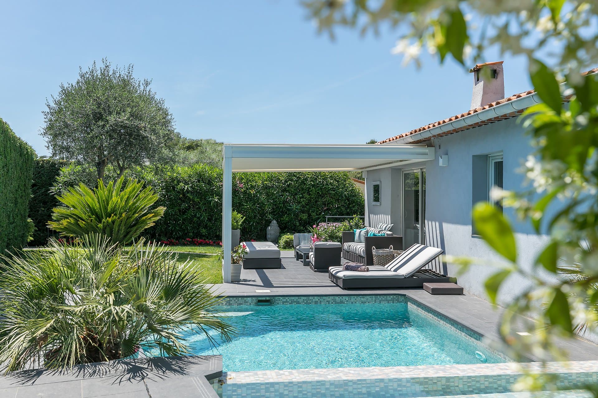 Cannes | Renovert villa med gangavstand til byen