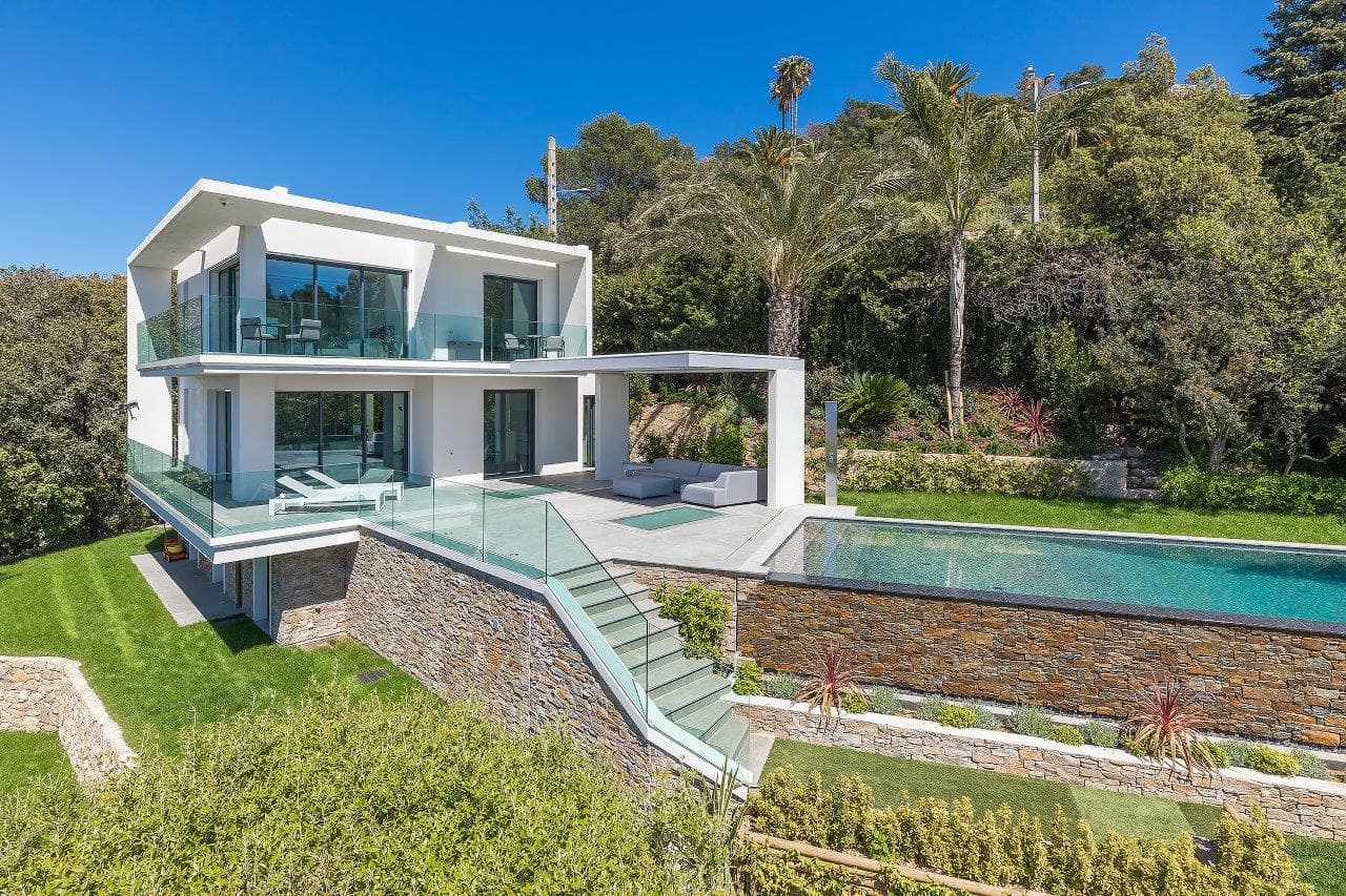 Cannes | Basse californie | Lekker moderne villa nær sjøen og med panoramautsikt