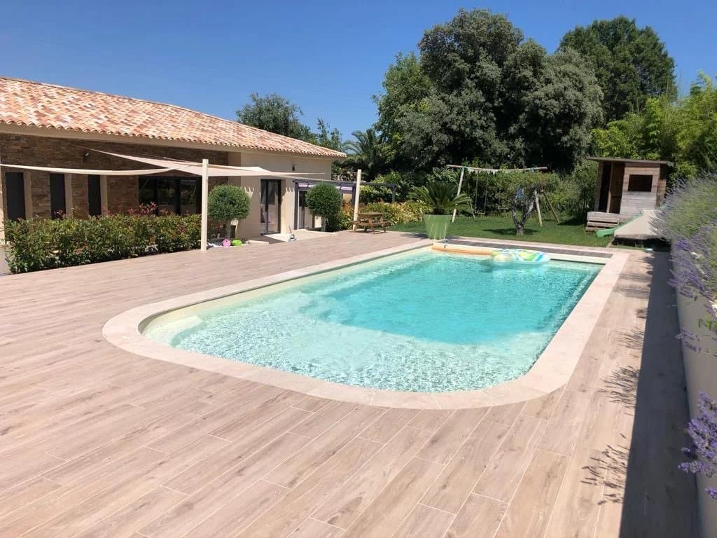 La Motte, Provence | moderne lekker villa med svømmebasseng og kort avstand til restauranter og butikker