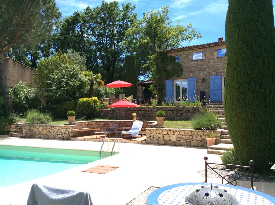 Saint paul en foret, Provence | Praktfullt steinhus med separat leilighet og svømmebasseng