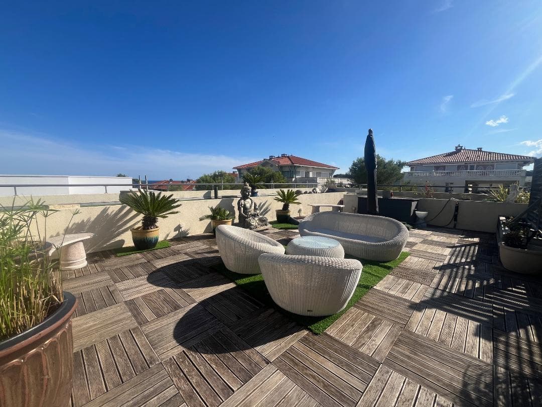 St aygulf | Lekker leilighet med takterrasse og gåavstand til strand