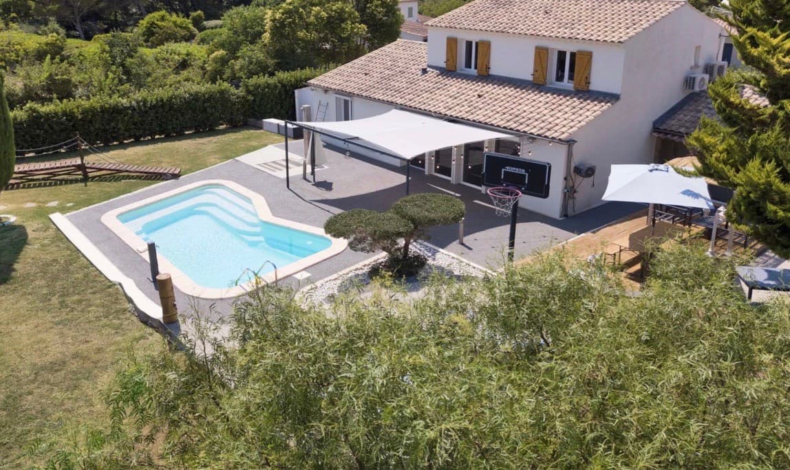 Châteauneuf-Grasse | Fin villa med svømmebasseng i nærhet av Opio