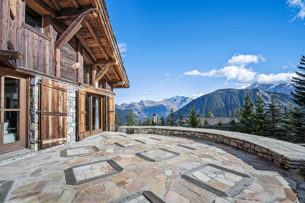Solgt | Courchevel 1850, De franske Alpene | Vakkert chalet med praktfull utsikt over fjellene