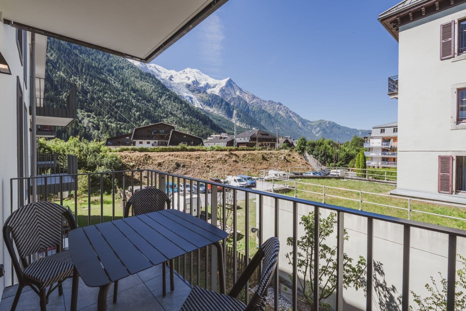 Solgt | Chamonix sentrum, De franske Alpene | Lys og moderne 3-romsleilighet med balkong i ny residens