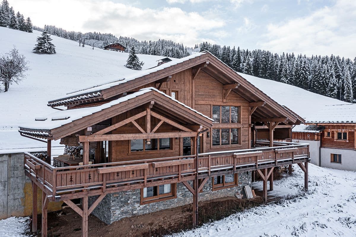 Solgt | Crest-Voland, De franske Alpene | Nyoppført chalet 200 m. fra bakken