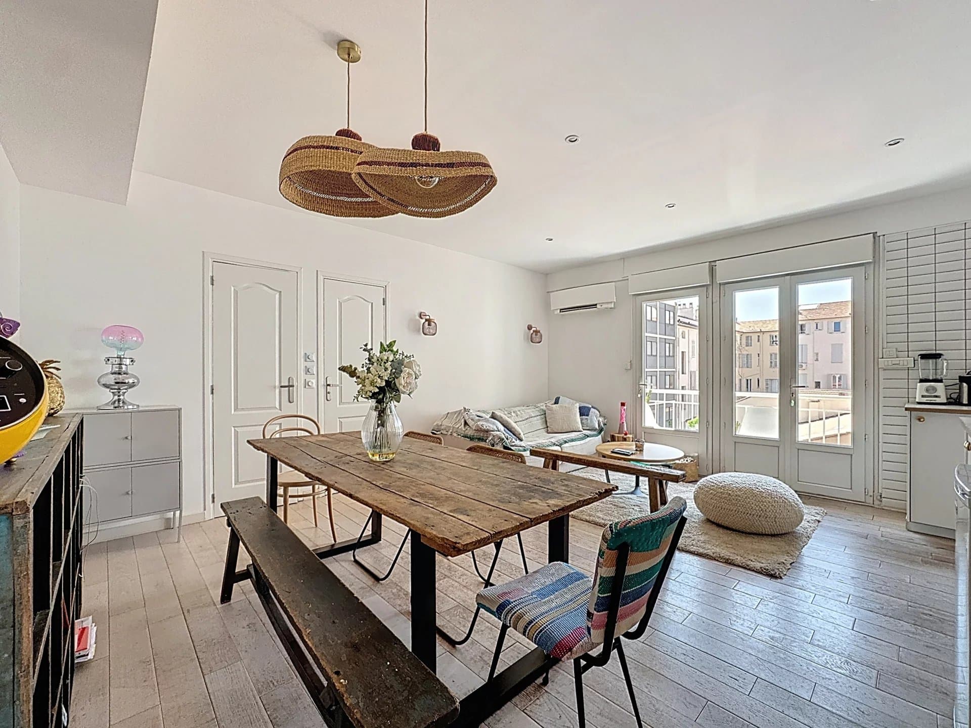 Cannes – meget sentralt beliggende 3-romsleilighet med terrasse