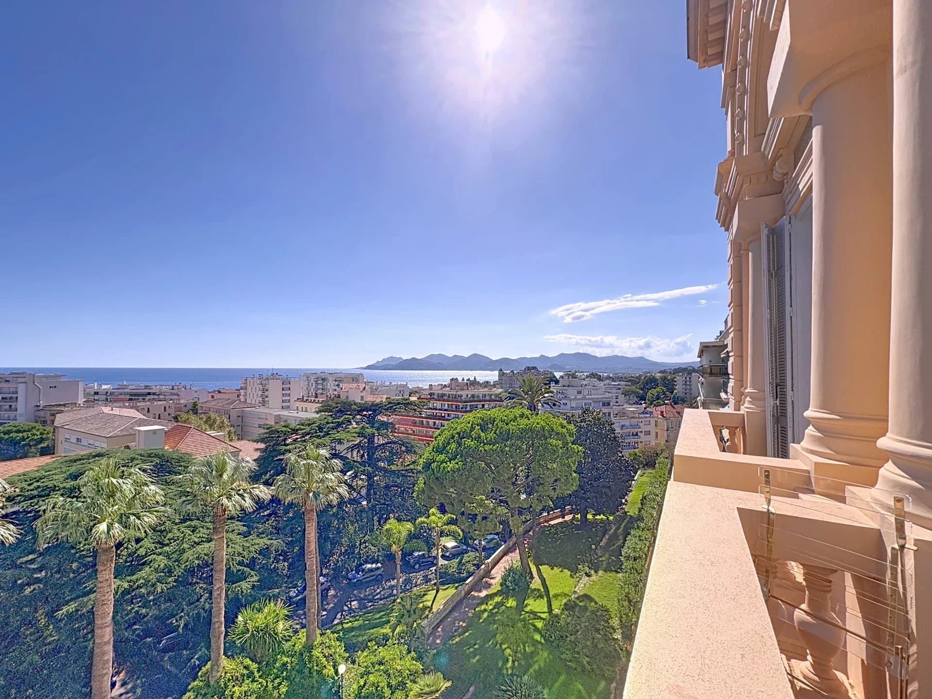 Cannes | Toppleilighet med balkonger og nydelig havutsikt, stanislas