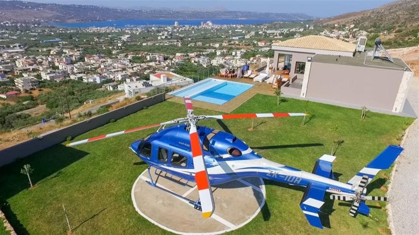 Chania | Luksuriøs nyere villa med fantastisk utsikt