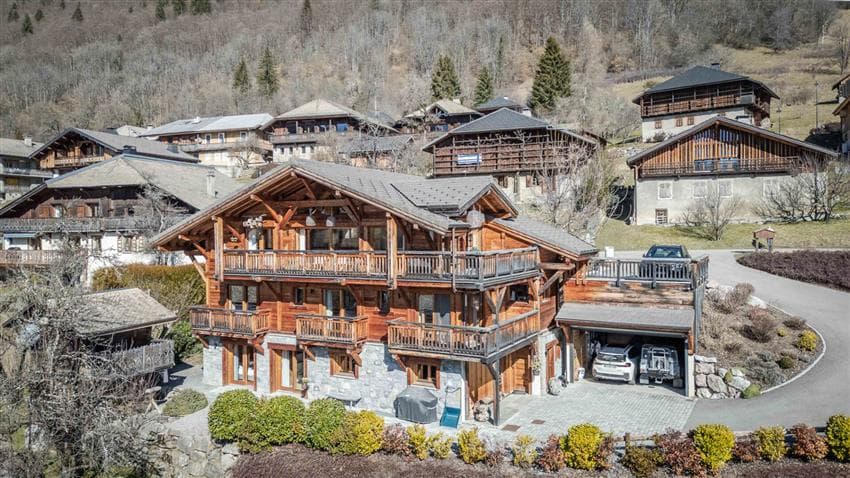 Morzine/ Montriond, De franske Alpene | Autentisk chalet med 8 soverom og vakker utsikt