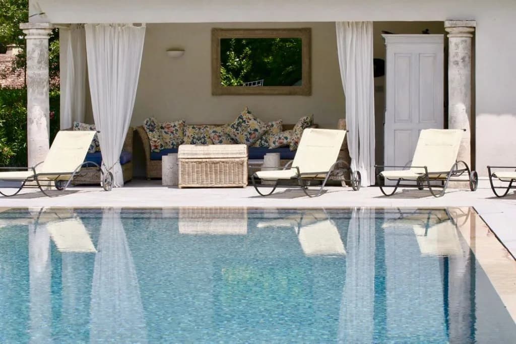 Mougins | Fontmerle | Praktfull stor villa med fire soverom og separat leilighet