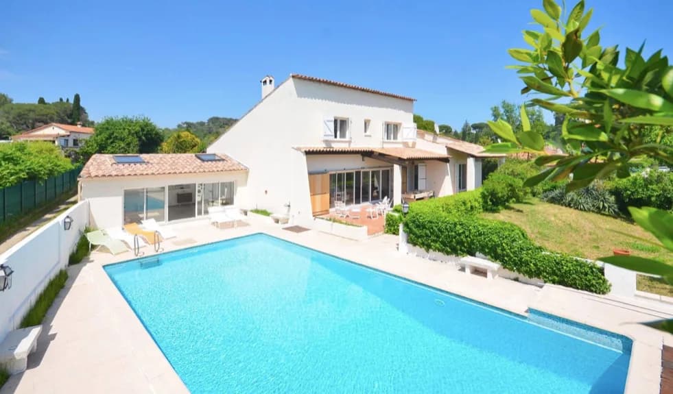 Biot | Pen provençalsk villa med basseng og separat leilighet