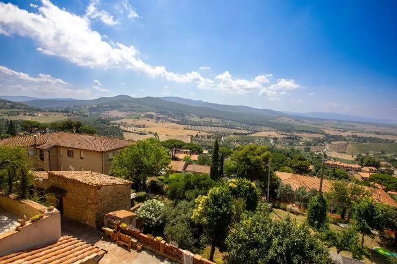 Sjarmerende leilighet i toskansk stil i Casale Marittimo