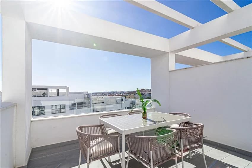 Solgt | Costa del Sol | Estepona | Nydelig penthouse leilighet
