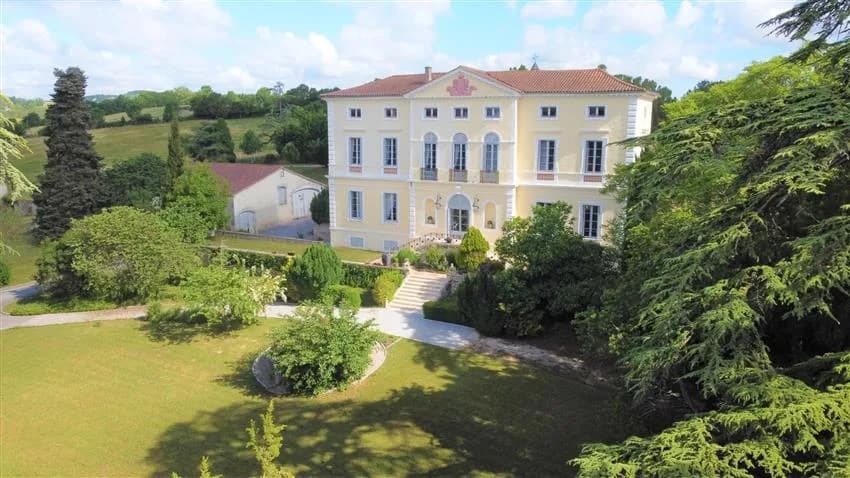 Lot et Garonne | Storslått slott fra 1810 med kapell i privat park